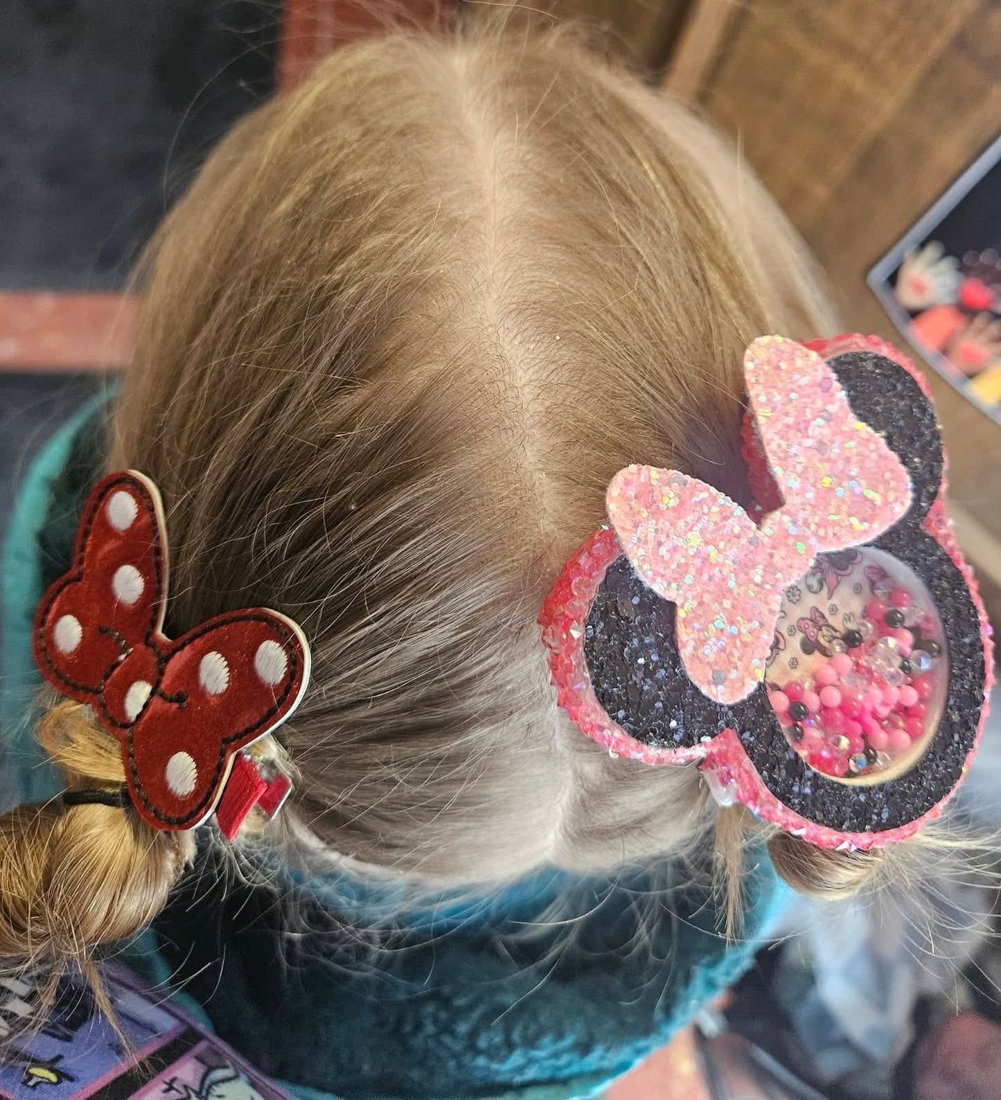 Red Mouse Bow