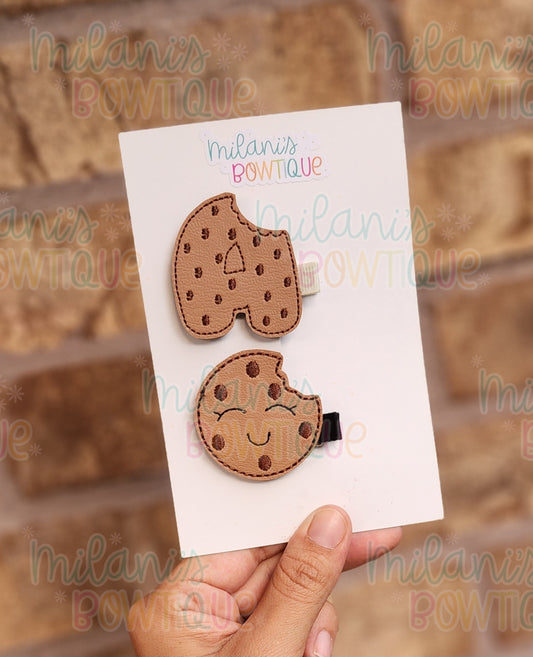 Cookie Initial Feltie Clip